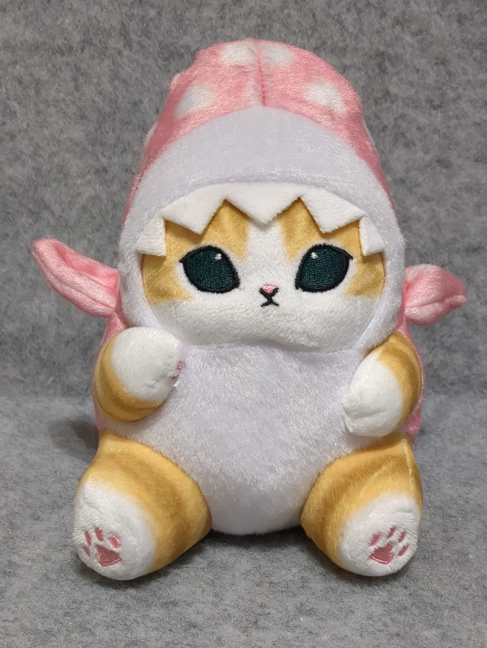Miniso Mofusand Ice Cream Cats Shark Pink 7.9